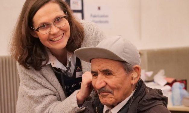 Mélissa Le Garrec d’une oreille à l’autre aide les malentendants les plus démunis